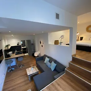 Loft Rotonde Wifi Clim Smart Tv Rue Calme , Aix-en-Provence France